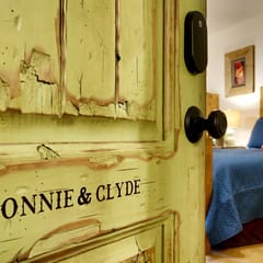 *Hideout BonnieClyde