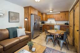 *Hideout Apartment