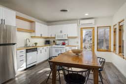 *StellaRuby Cottages