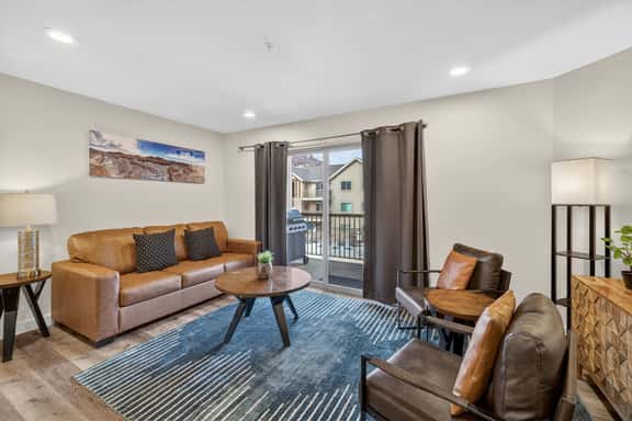 4C RedCliff - BS - Image 1