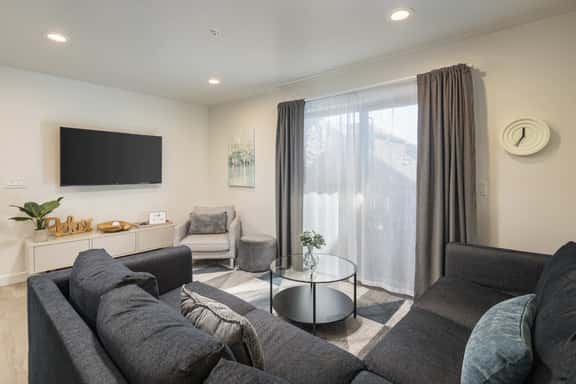 6G RedCliff - MM - Image 1