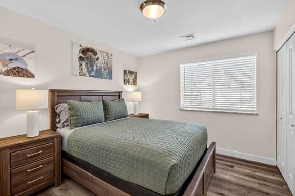4B RedCliff - BS